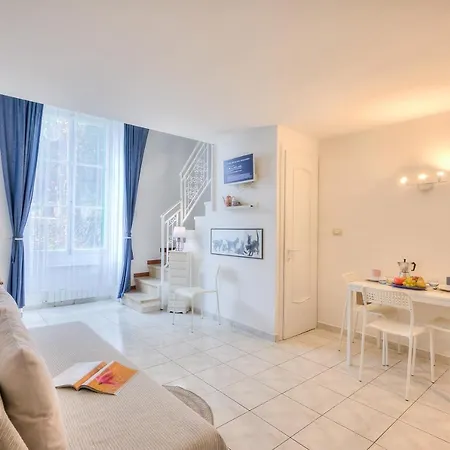 Apartment Evelina - Happy